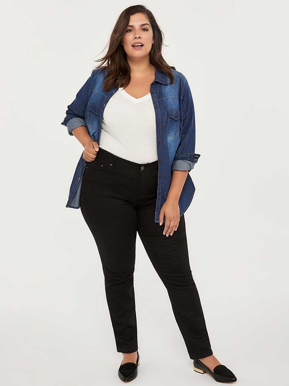 Petite Slightly Curvy Fit Straight Leg Black Jean - d/C JEANS