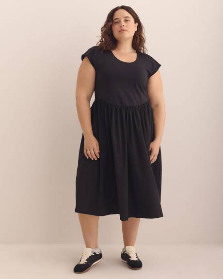 Responsible, Black Cap-Sleeve U-Neck Midi Dress - Active Zone