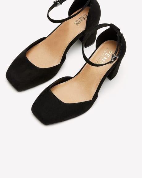Extra Wide Width, Black Block-Heeles Shoe with Ankle Strap