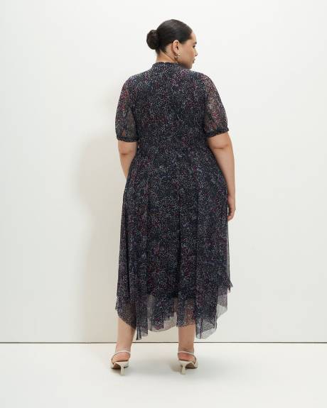 Robe mi-longue en tricot avec ourlet asymétrique - Addition Elle