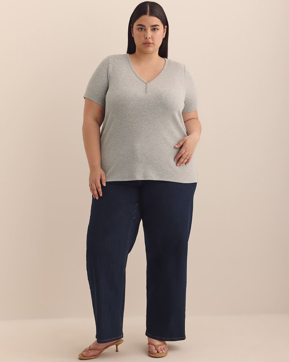 Girlfriend-Fit V-Neck Ribbed Tee - PENN. Essentials Girlfriend-Fit V-Neck Ribbed Tee - PENN. Essentials