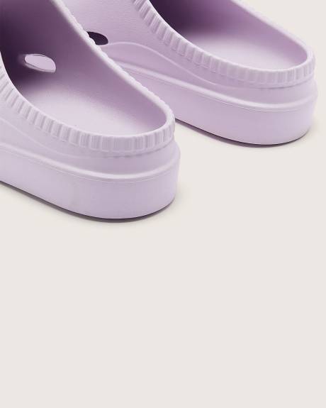 Regular-Width, In/Out Bloom Foam Clogs - Hunter