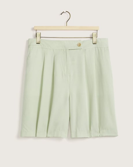 Responsible, Twill Shorts - Addition Elle