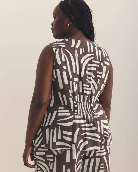 Blouse boutonnée sans manches à encolure en V