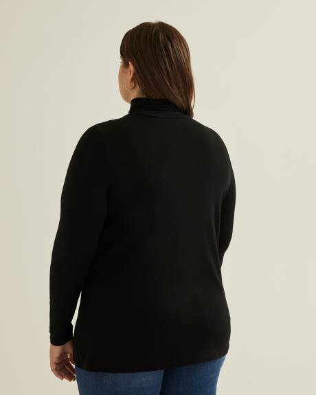 Responsible, Long Sleeve Turtleneck Tee - PENN. Essentials