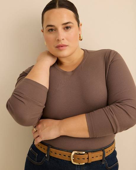 Boyfriend-Fit Ribbed Knit Tee - PENN. Essentials