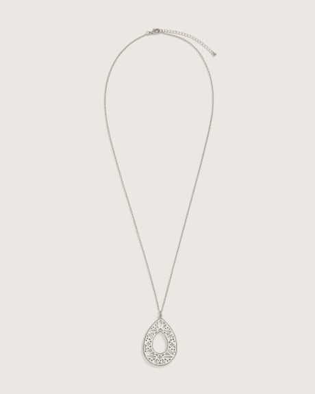Long Necklace With Filigree Pendant
