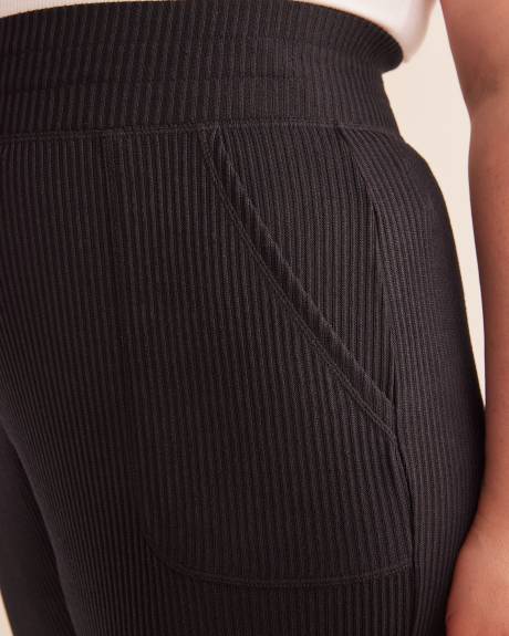 Ribbed Knit Jogger Pant - Active Zone