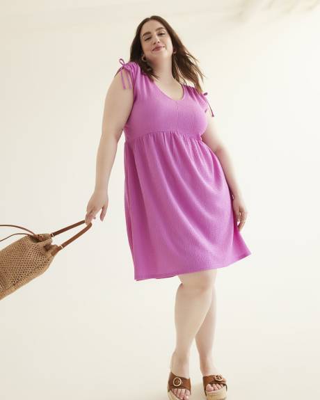 Robe sans manches avec cordons aux épaules