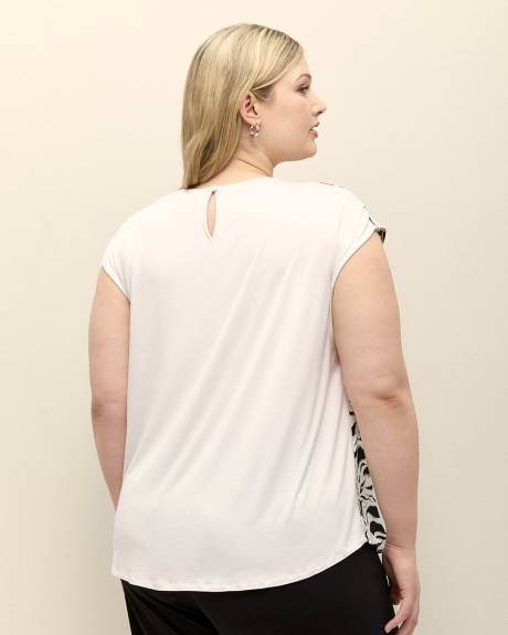 Responsible, Extended-Sleeve Mixed Blouse