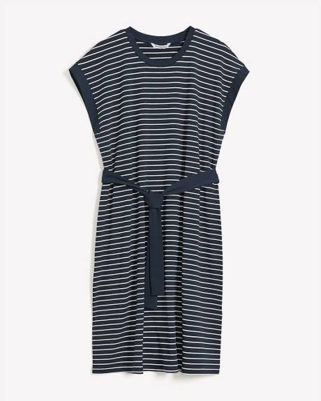 Robe droite marine avec ceinture détachable