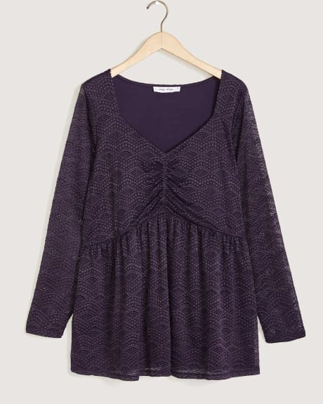 Lace Knit Top With Sweetheart Neckline - In Every Story