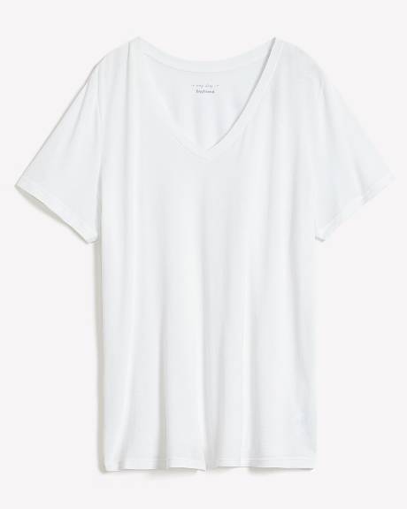 Boyfriend T-Shirt - In Every Story - PENN. Essentials