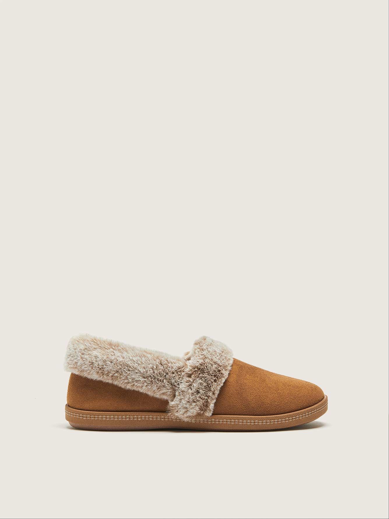 skechers women's cozy campfire team toasty slipper