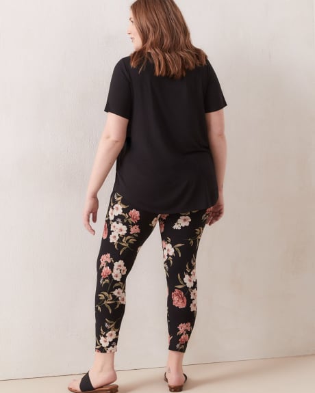 Fashion Printed Cropped Legging - In Every Story