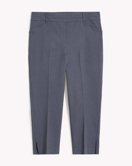 Savvy-Fit Textured Cropped Pant with Pockets