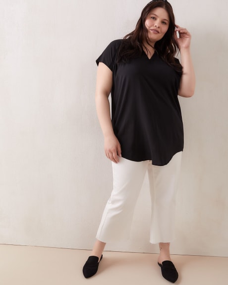 Responsible Tunic Top With Split Neck - In Every Story