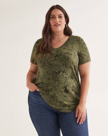 Printed Modern-Fit V-Neck Tunic - PENN. Essentials