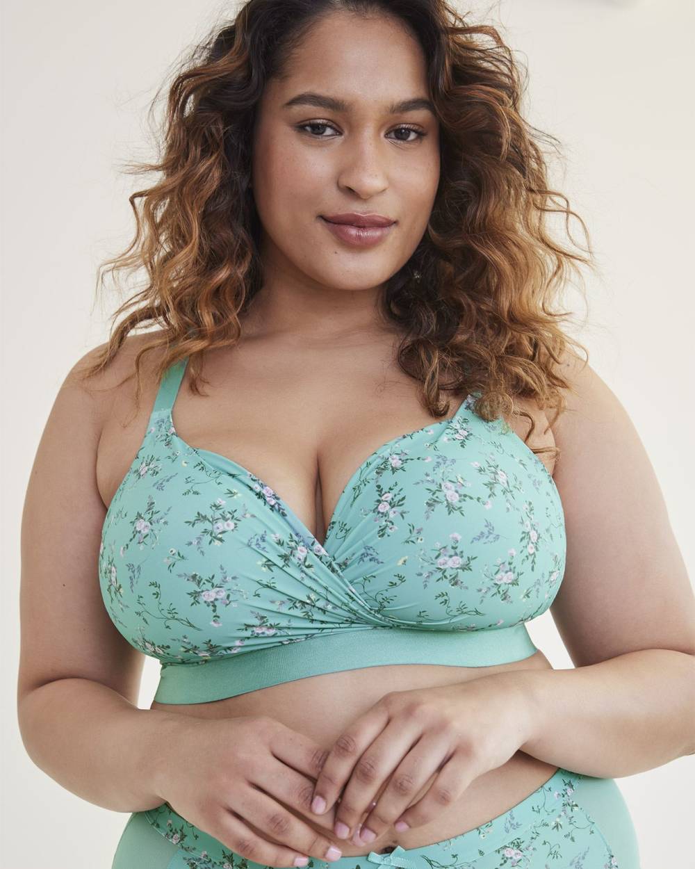 Padded Wireless Lounge Bra with Floral Print and Lace - Déesse Collection