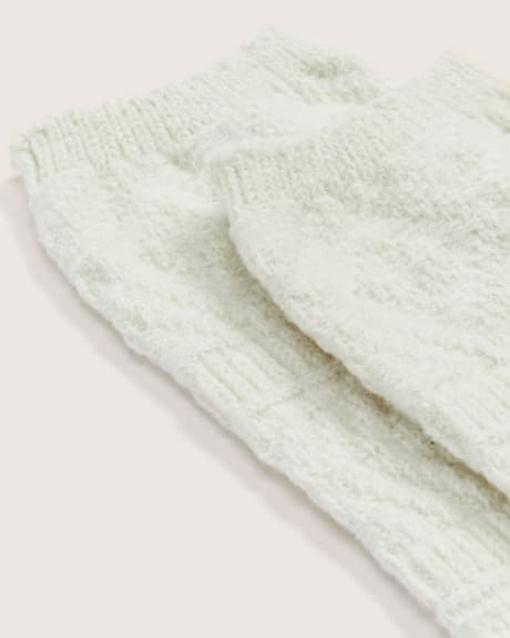 Textured Knit Cosy Socks - Active Zone