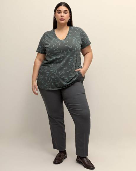 Boyfriend-Fit Short-Sleeve Tee - PENN. Essentials
