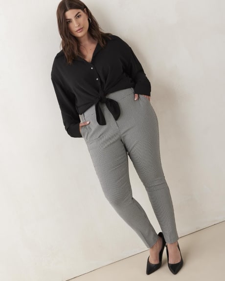 Savvy Fit Skinny-Leg Pant with Houndstooth Pattern