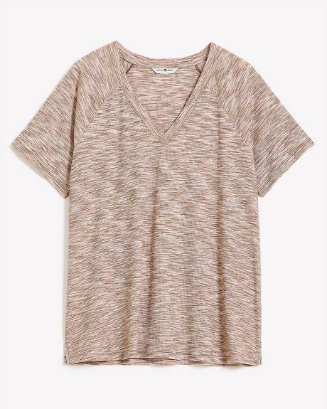 Ribbed V-Neck Short-Sleeve T-Shirt - Active Zone