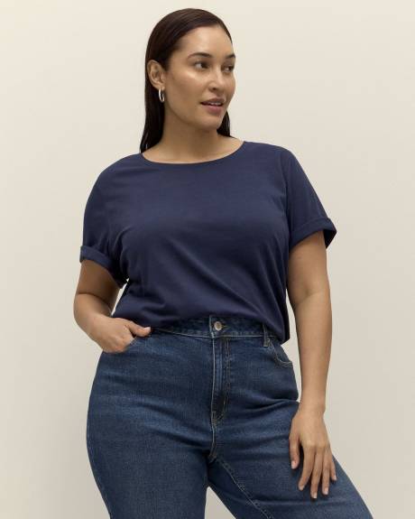 Responsible, Curvy-Fit Crewneck Tee - PENN. Essentials