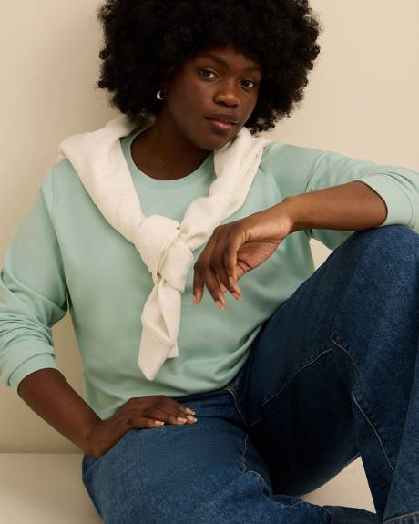 Boyfriend-Fit Crew Neck Sweatshirt - PENN. Essentials