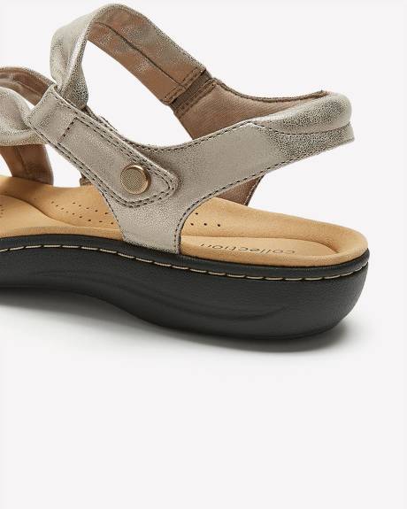 Wide Width, Flat Laurieann Bell Strappy Sandal - Clarks