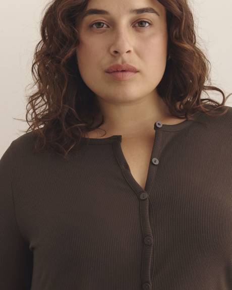 Ribbed Crewneck Cardigan