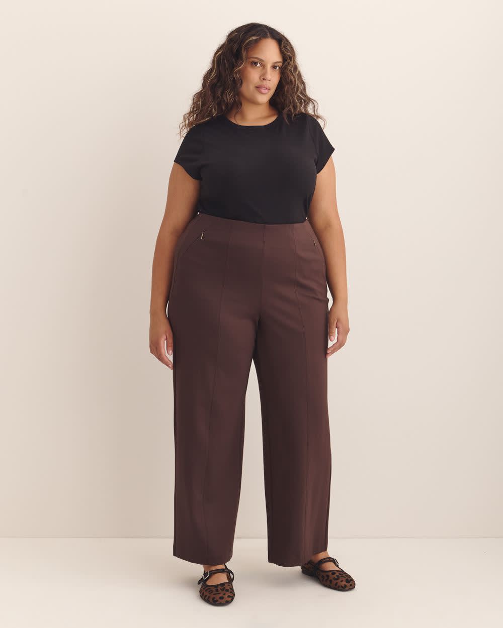 Pantalon essentiel en pointe de Rome à jambe évasée, tissu responsable