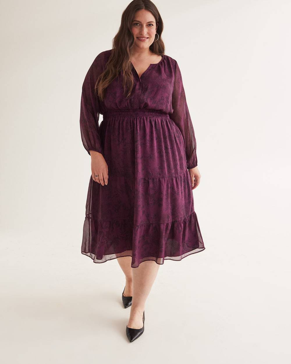 Robe fleurie étagée mi-longue à manches longues
