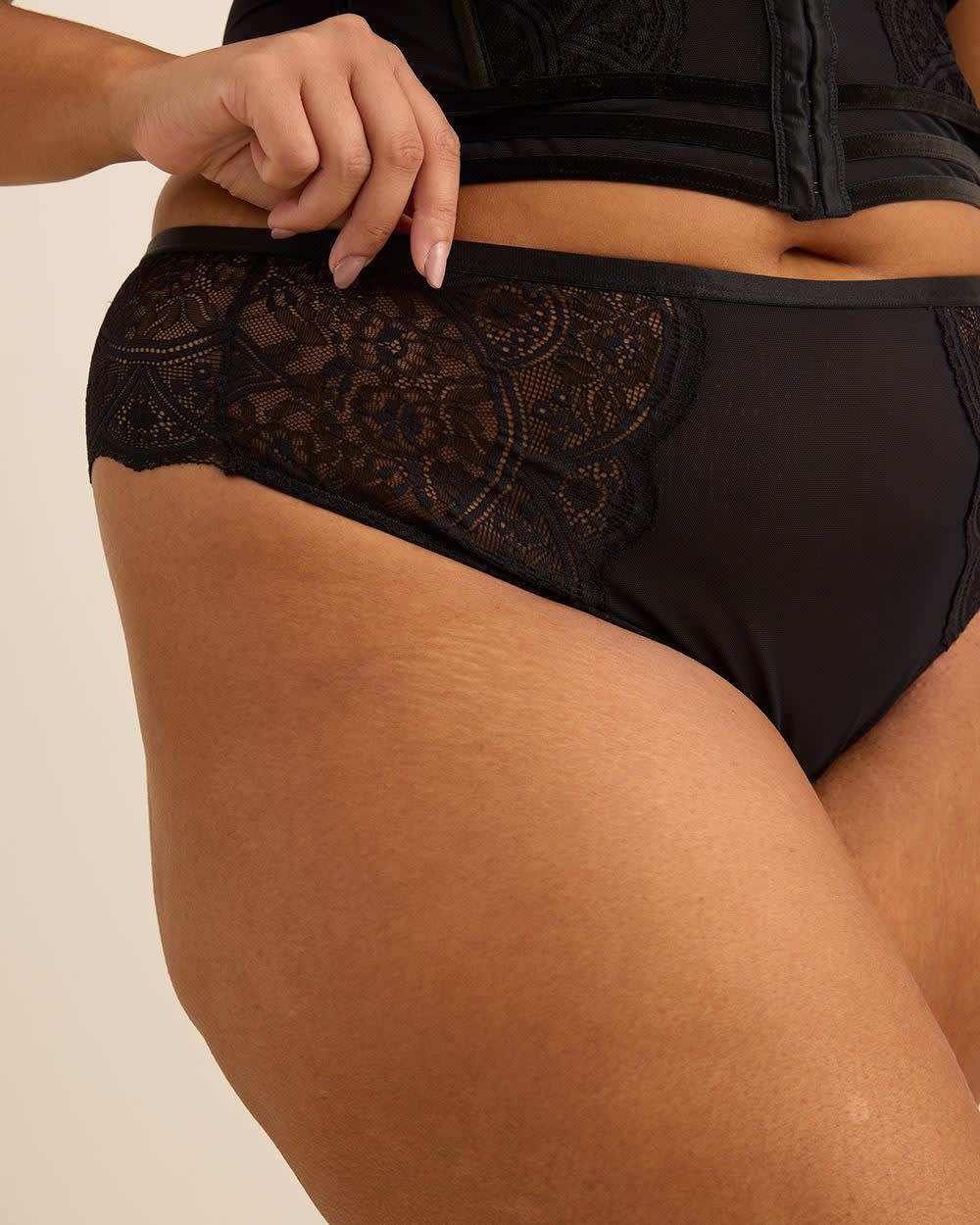 Black Lace Sexy Thong - Déesse Collection Black Lace Sexy Thong - Déesse Collection