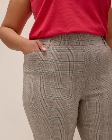 Savvy-Fit Plaid Cropped Pant with Pockets - PENN. Essentials