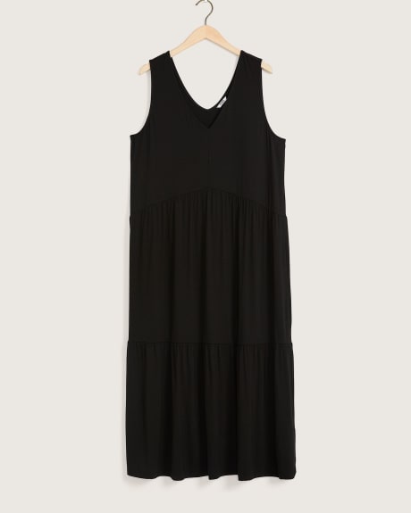 Responsible, Solid Sleeveless Tiered Knit Maxi Dress with V-Neck