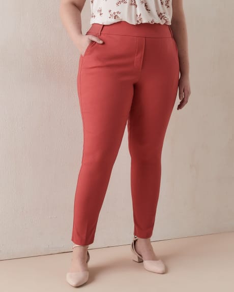 Soft-Touch Savvy Skinny-Leg Pant - In Every Story
