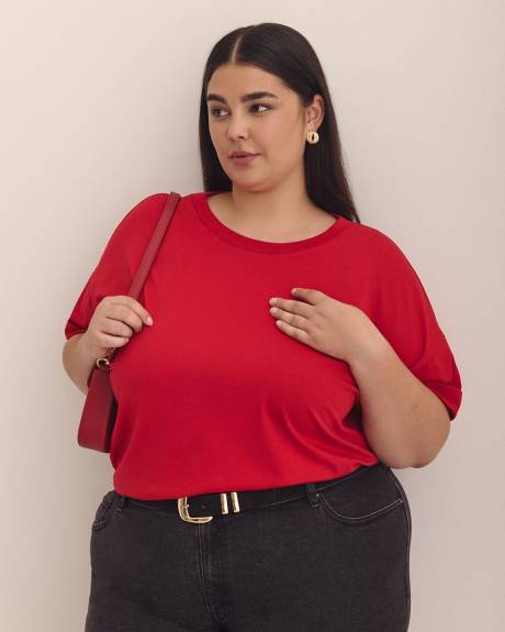 Boxy Short-Sleeve Crewneck T-Shirt - PENN. Essentials