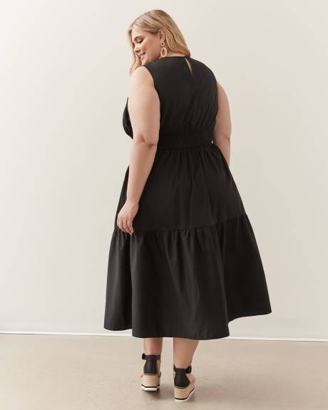 Robe longue sans manches à smocks en popeline