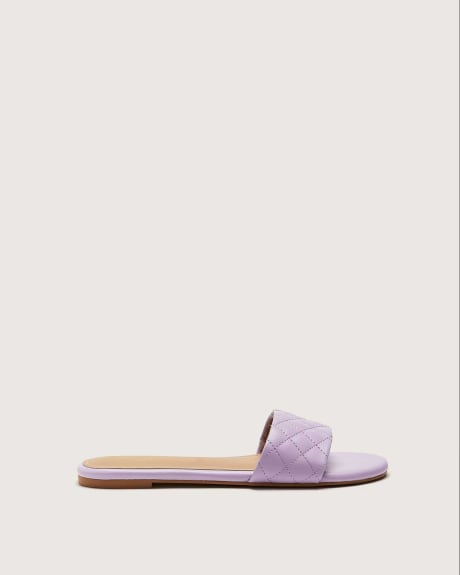 Extra Wide Width Quilted Slides