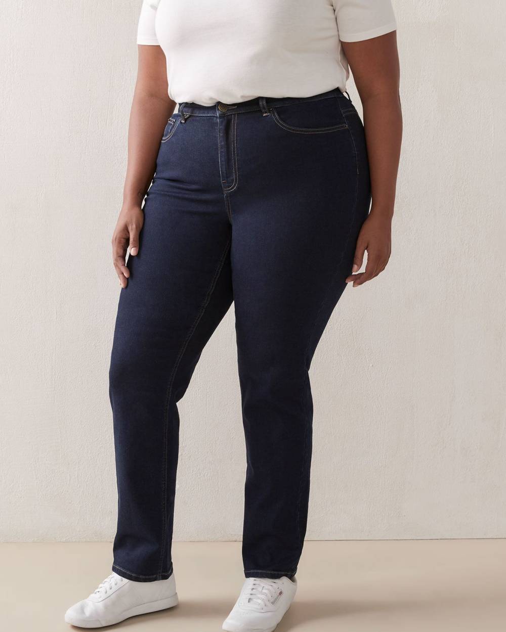 Plus size curvy fit jeans hotsell