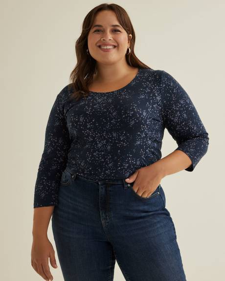 Girlfriend-Fit Crewneck T-Shirt with 3/4 Sleeves - PENN. Essentials