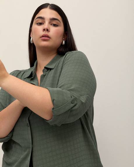 Solid Buttoned-Down Long-Sleeve Tunic Shirt