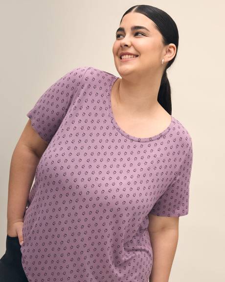 Responsible, Modern-Fit Scoop-Neck Tee - PENN. Essentials