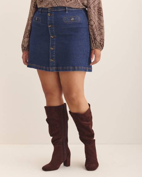 Curvy Short Dark Denim Skirt - d/C Jeans