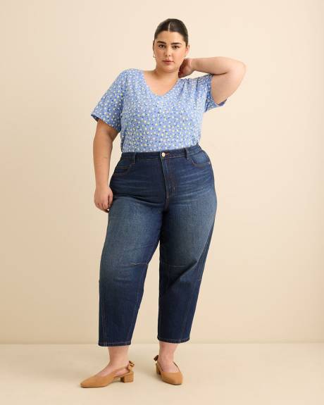 T-shirt imprim&eacute; &agrave; col rond et &agrave; manches courtes, coupe curvy