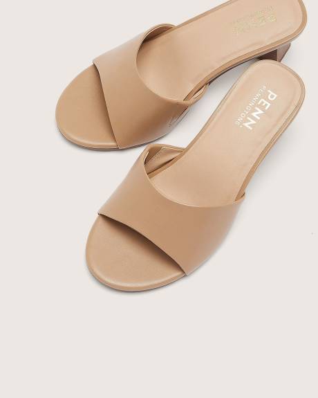 Extra Wide Width, Geometric Heel One-Band Slide