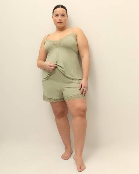 Short boxer en satin avec dentelle à l'ourlet - Déesse Collection