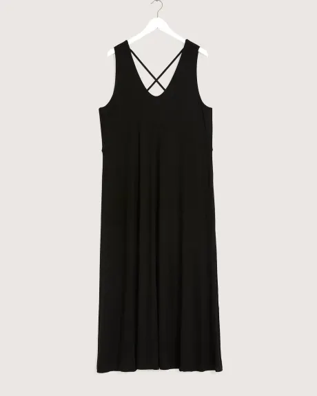 Responsible, Black Sleeveless Maxi Dress