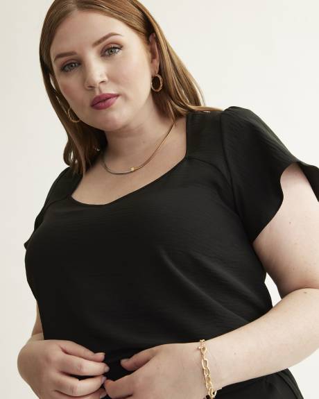 Black Sweetheart Blouse with Flutter Sleeves